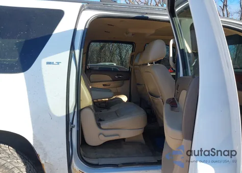 2011 GMC Yukon Xl 1500 Slt z USA, uszkodzony, nr VIN 1GKS2KE3XBR150282